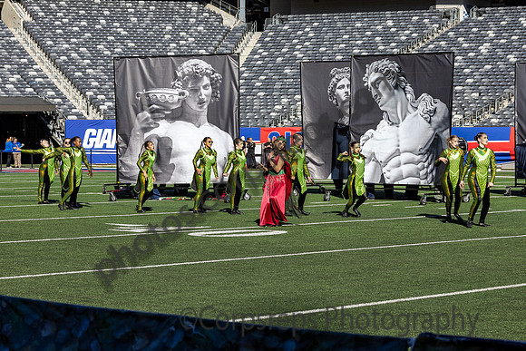 Lindenhurst_241102_MetLife Stadium-JB00008