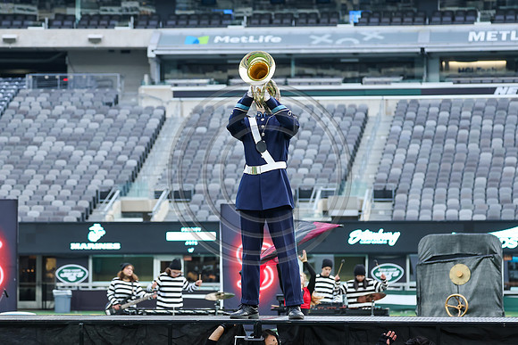 Arthur_L_Johnson_231104_MetLife_Stadium-JB00014
