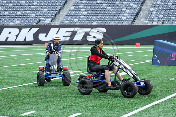 Arthur_L_Johnson_231104_MetLife_Stadium-JB00033