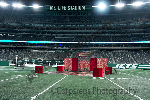 Elizabeth_251108_MetLife-cm03317