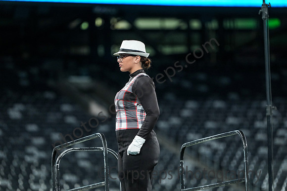 Elizabeth_251108_MetLife-cm03322