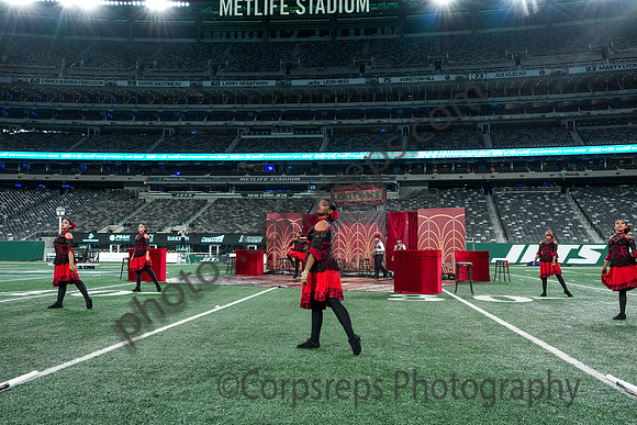 Elizabeth_251108_MetLife-cm03338