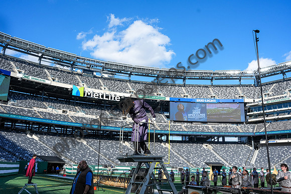Naugatuck_251108_MetLife-cm01613