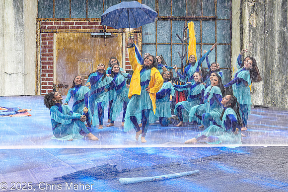 003-Singing in the Rain