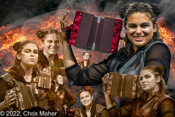 062-Kat and Her Concertina