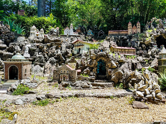 Ave Maria Grotto-122329