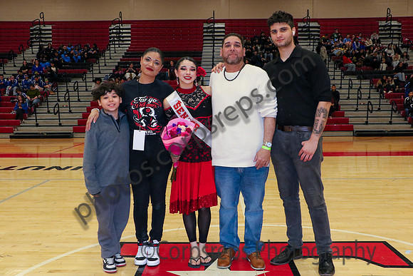 Awards_260328_Elizabeth-AL00001