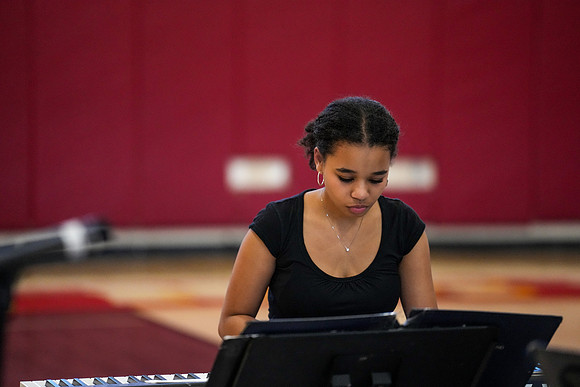 Penncrest Lab Band-025