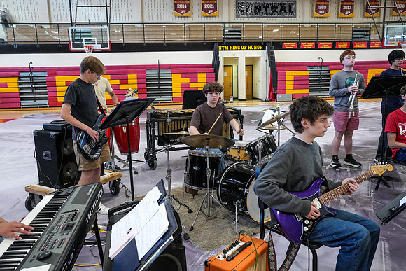 Penncrest Lab Band-035