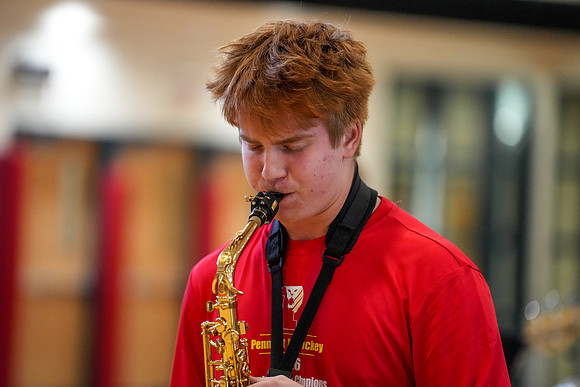 Penncrest Lab Band-042