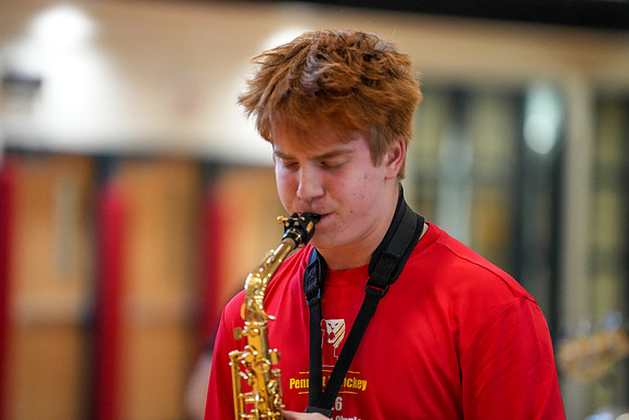 Penncrest Lab Band-041