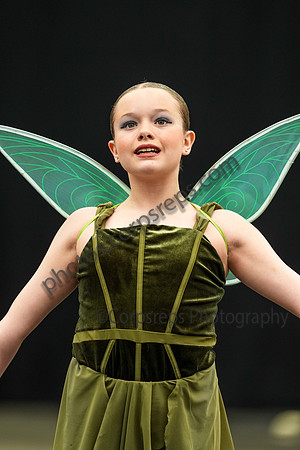 Wolf's Performing Arts Junior Twirlers_260501_Wildwood-CM00912