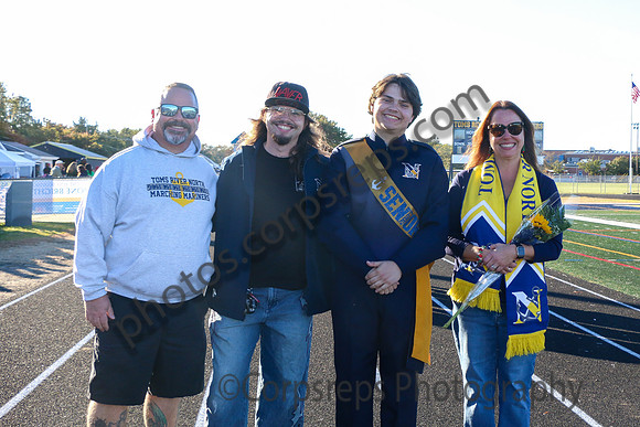 Seniors_261025_Toms River North-JSB01875