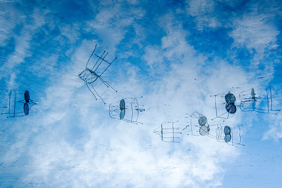 016-Mirrored Chairs in the Sky