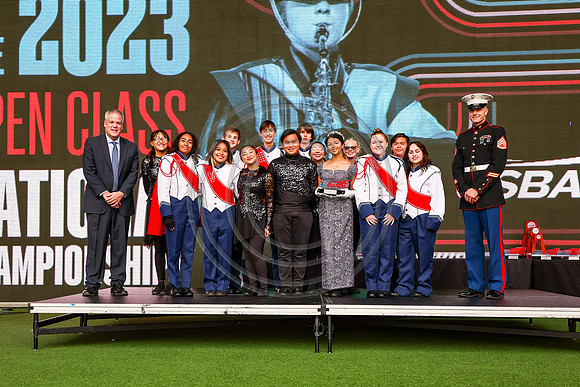 Awards_231104_MetLife_Stadium-JB00026