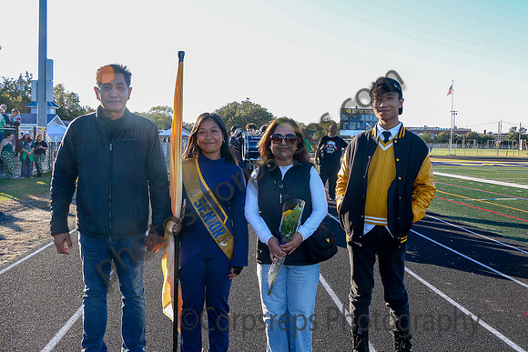 Seniors_261025_Toms River North-JSB01873