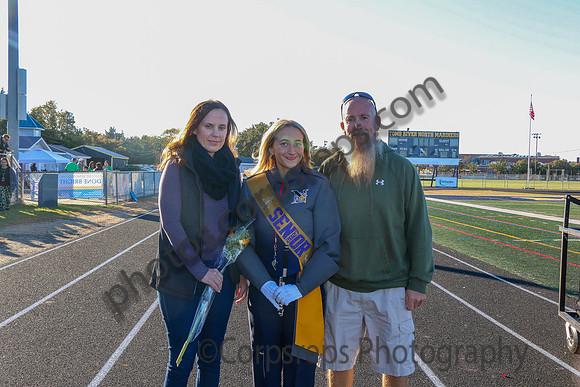 Seniors_261025_Toms River North-JSB01877