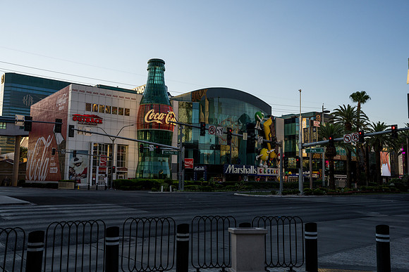 The Strip-010