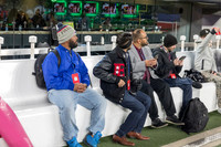 Elizabeth_241102_MetLife Stadium-JB00001