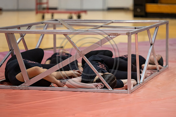 Roslyn_Guard_240127_West_Orange-JB00003