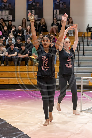 Roslyn_Guard_240127_West_Orange-JB00020