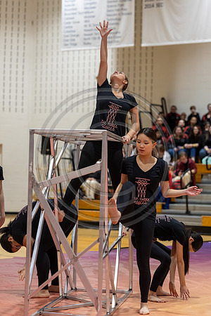 Roslyn_Guard_240127_West_Orange-JB00025