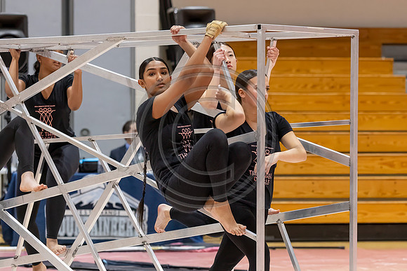 Roslyn_Guard_240127_West_Orange-JB00029