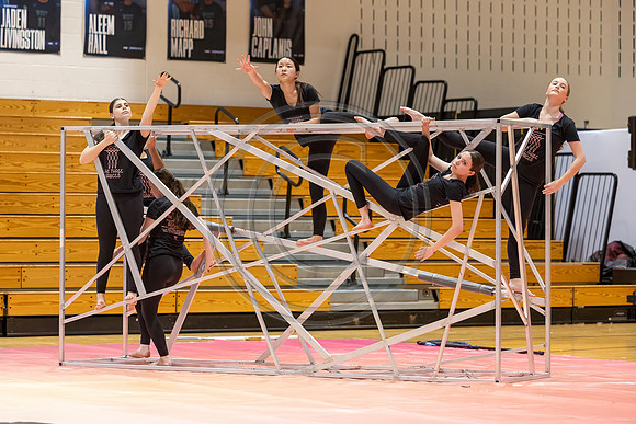 Roslyn_Guard_240127_West_Orange-JB00035