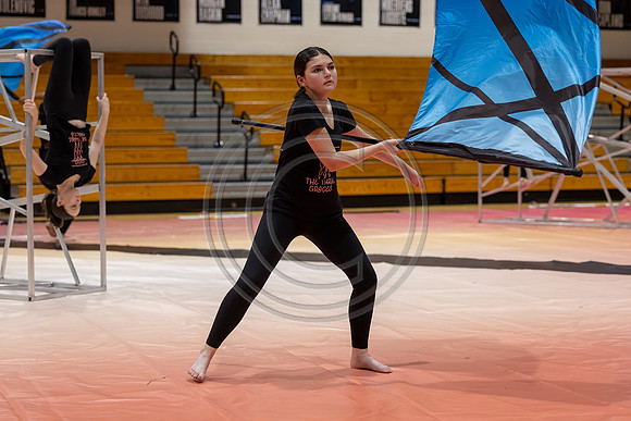 Roslyn_Guard_240127_West_Orange-JB00046