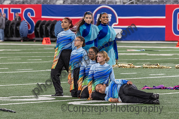 Elizabeth_241102_MetLife Stadium-JB00006