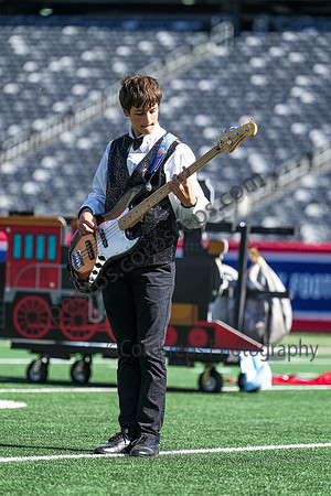 Monsignor Farrell_241012_MetLife Stadium-00634