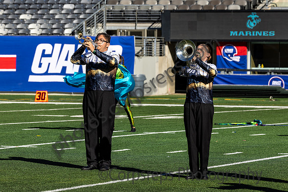 Lindenhurst_241102_MetLife Stadium-JB00034
