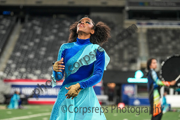 Elizabeth_241012_MetLife Stadium-02575