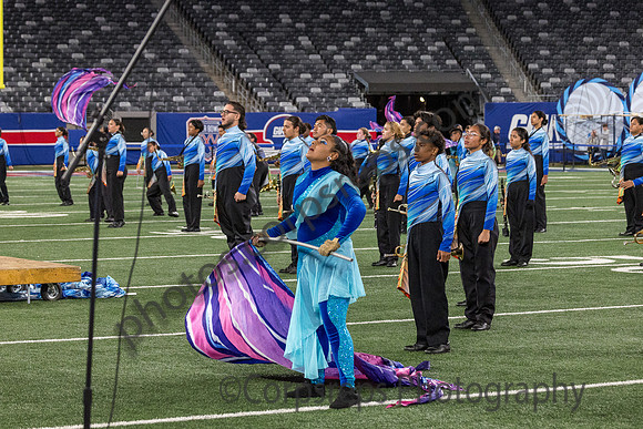Elizabeth_241102_MetLife Stadium-JB00017