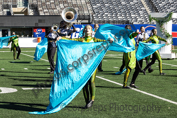 Lindenhurst_241102_MetLife Stadium-JB00023
