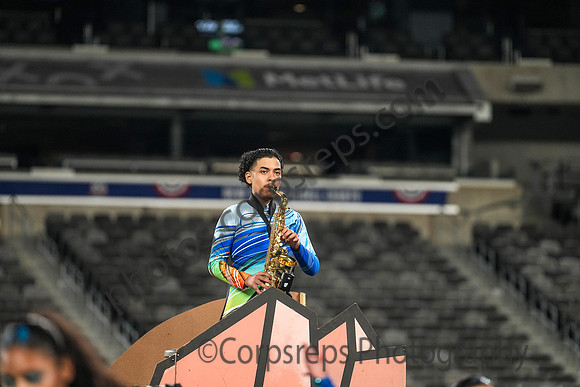 Elizabeth_241012_MetLife Stadium-02578