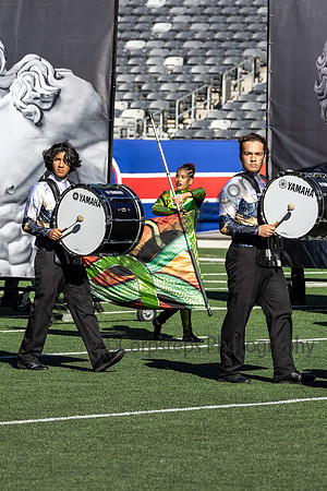 Lindenhurst_241102_MetLife Stadium-JB00041