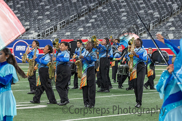 Elizabeth_241102_MetLife Stadium-JB00043