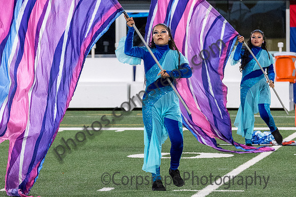 Elizabeth_241102_MetLife Stadium-JB00022