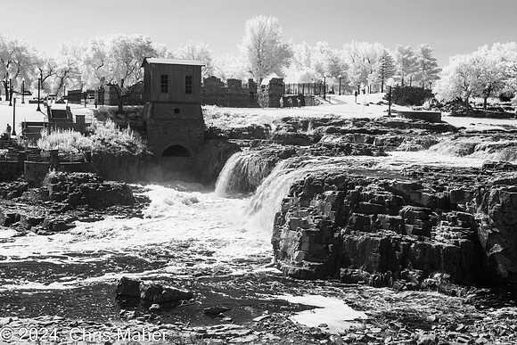 034-Falls Park in Infrared