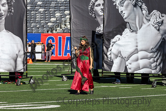 Lindenhurst_241102_MetLife Stadium-JB00017