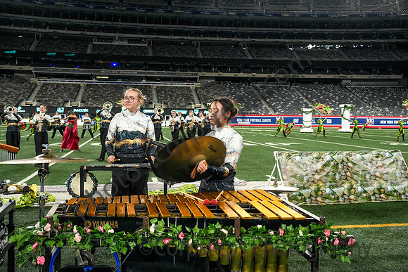 Lindenhurst_241012_MetLife Stadium-01967