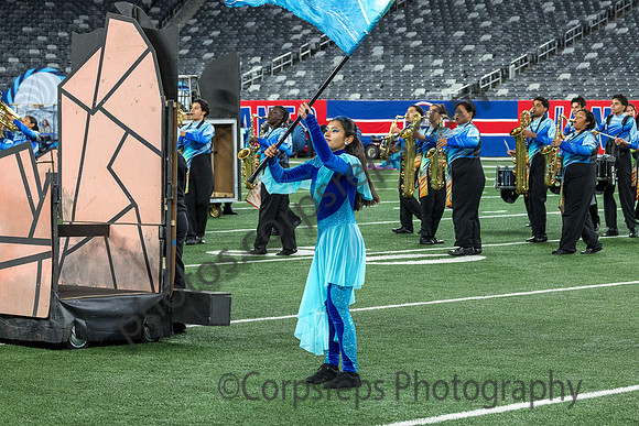 Elizabeth_241102_MetLife Stadium-JB00042