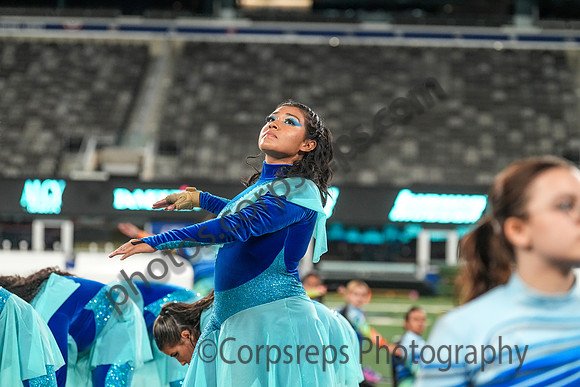 Elizabeth_241012_MetLife Stadium-02551