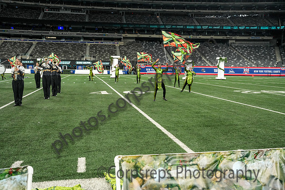 Lindenhurst_241012_MetLife Stadium-01965