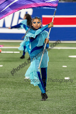 Elizabeth_241102_MetLife Stadium-JB00025