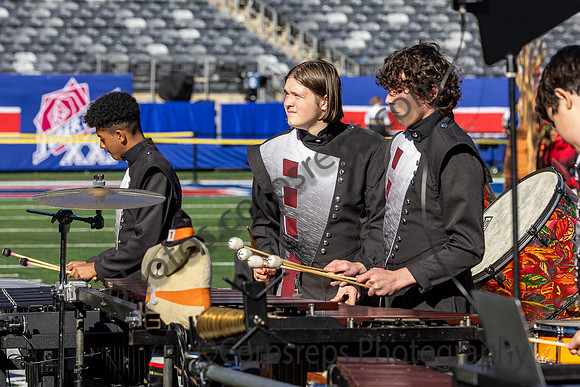 Naugatuck_241102_MetLife Stadium-JB00012