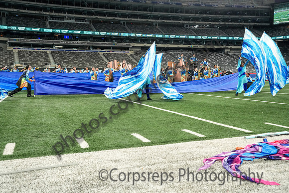Elizabeth_241012_MetLife Stadium-02606