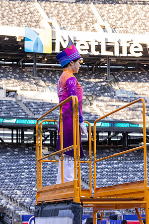 Tenafly_241102_MetLife Stadium-JB00002