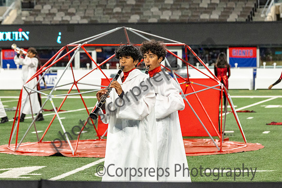 Edison_241102_MetLife Stadium-JB00012